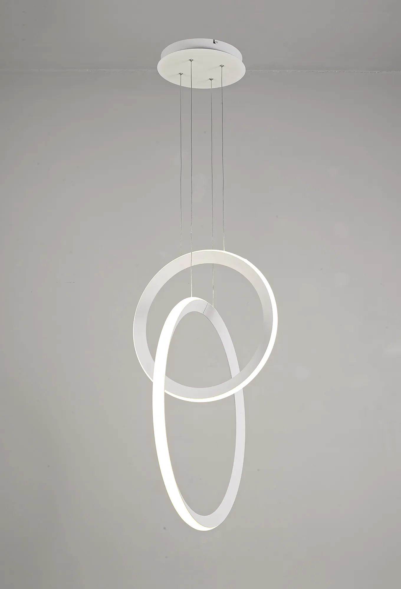 Kitesurf White Ceiling Lights Mantra Ring Pendants Kitesurf White Ceiling Lights Mantra Ring Pendants